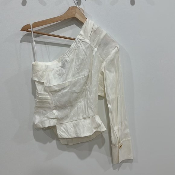 Zara asymmetrical blouse. Size small. - Picture 6 of 6